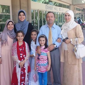 Meet your Posher, Sait